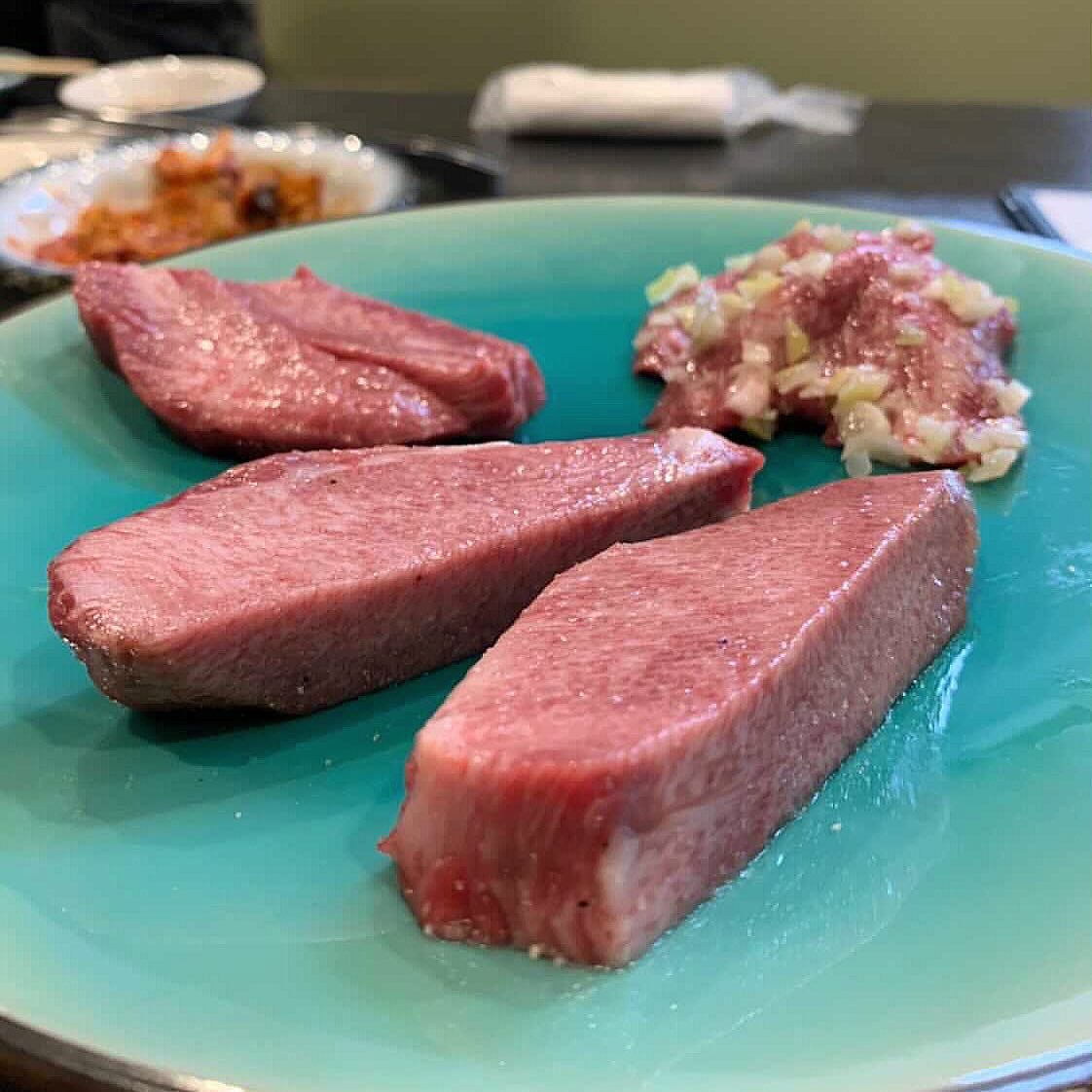 焼肉三日月 厚切りタン
